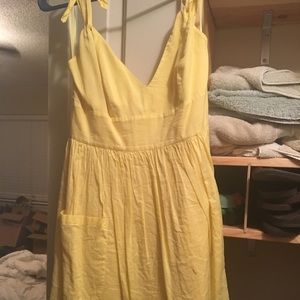 Yellow sundress